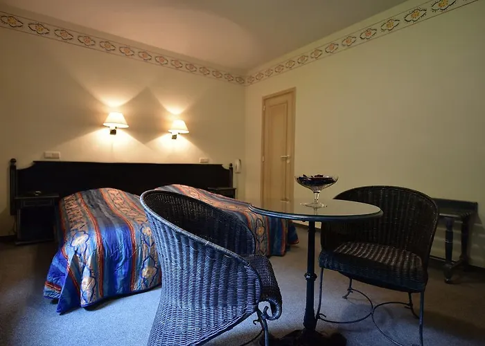 Hotel Moulin De La Strument